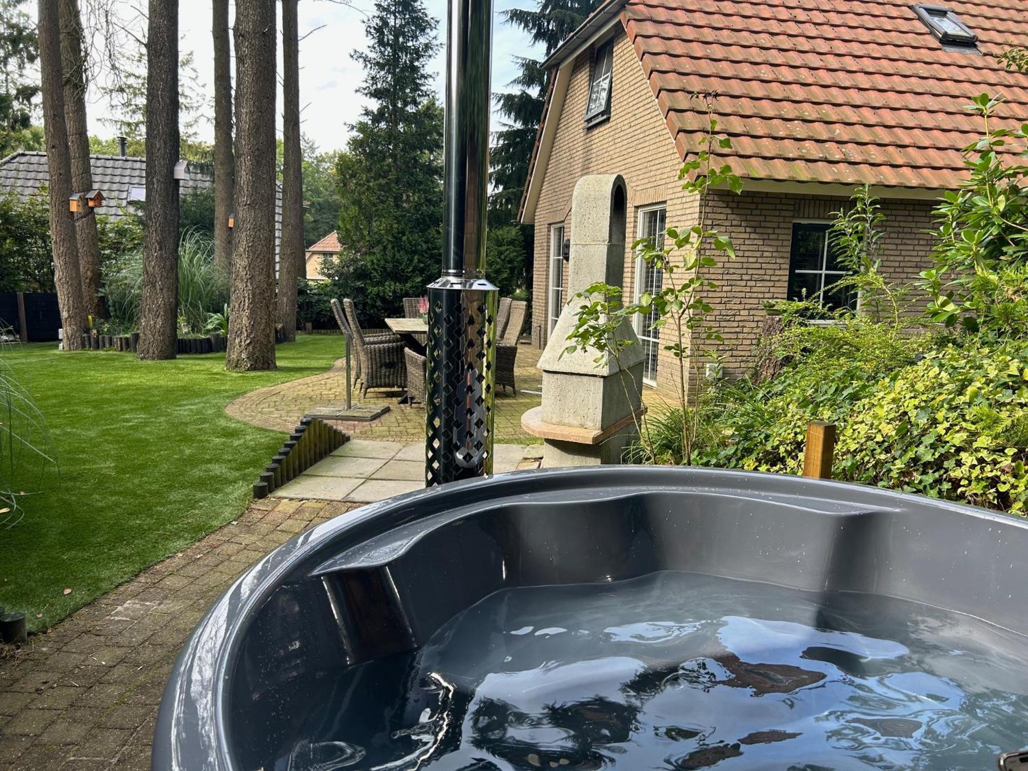 Вилла Bosboerderij De Goudsberg Met Hottub In Tuin Люнтерен Экстерьер фото